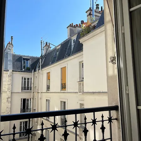 Elegant Parisian Apartment, Marais-bastille Parigi
